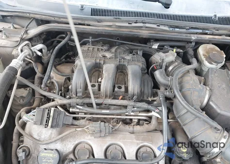 2009 Mercury Sable Premier z USA, uszkodzony, nr VIN 1MEHM42W89G622302